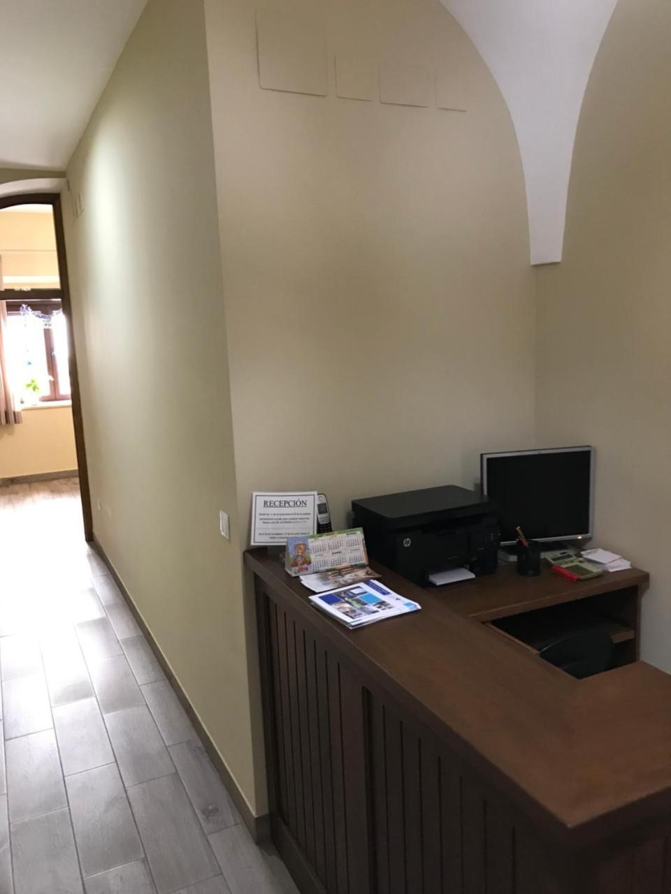 Hostal Los Encinares Villanueva de Córdoba Exteriör bild